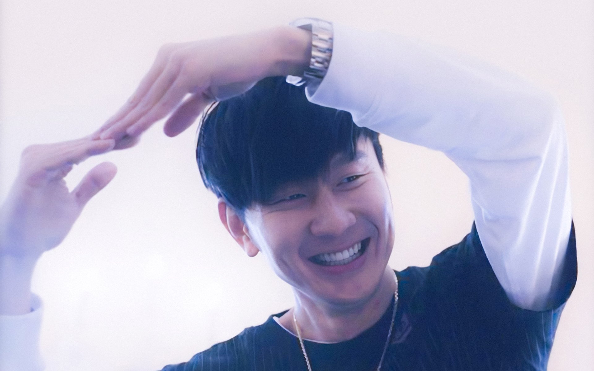 曼城边路快马送出两次助攻,曼城边锋