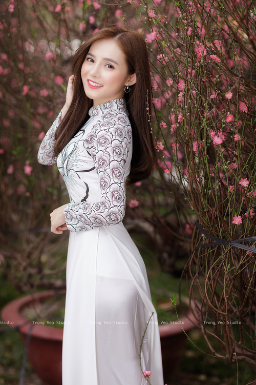 赛前热身赛成绩出众,球队备战信心倍增,赛前热身运动有哪些